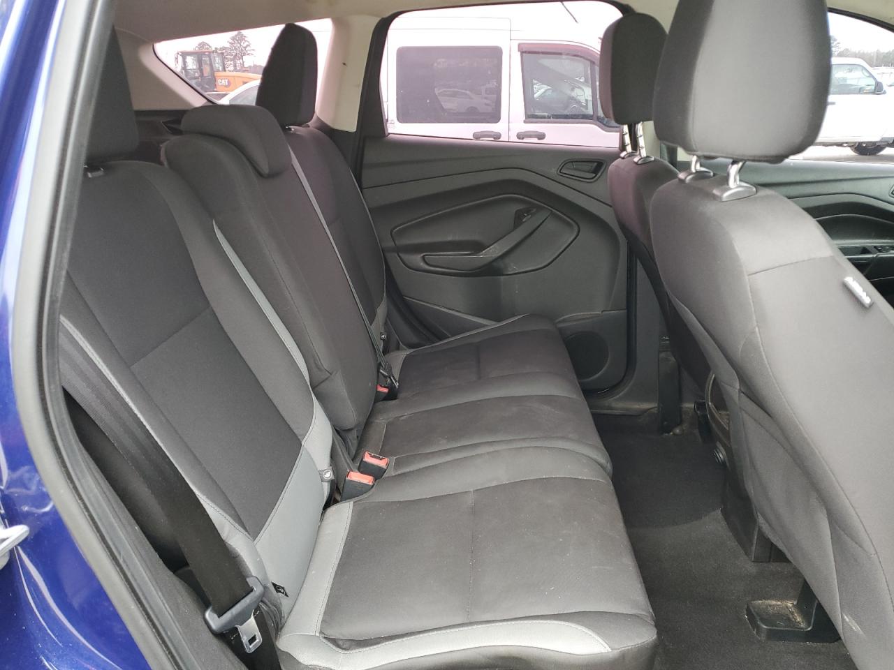 2015 Ford Escape - Image 11