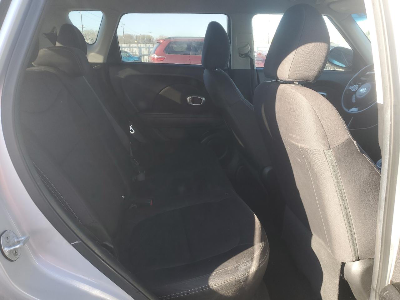 2015 Kia Soul - Image 11