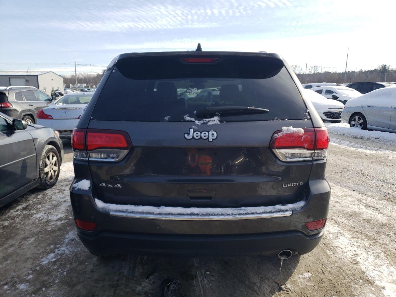 2020 Jeep Grand Cherokee - Image 6