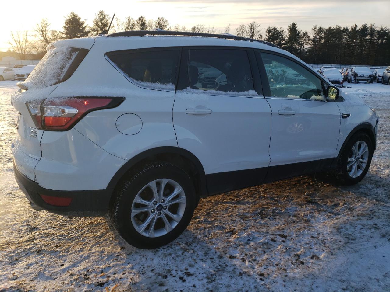 2018 Ford Escape - Image 3