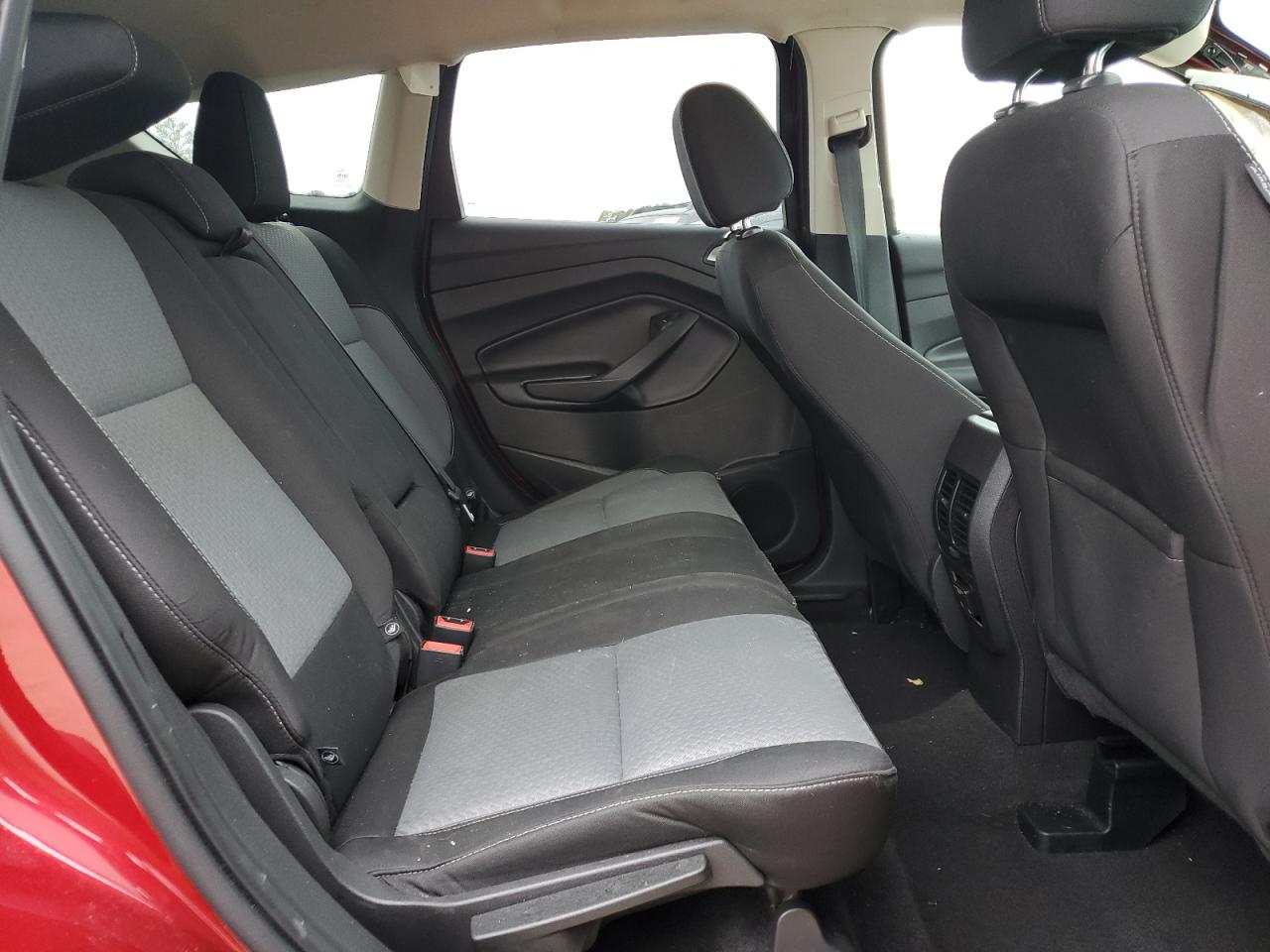 2017 Ford Escape - Image 11