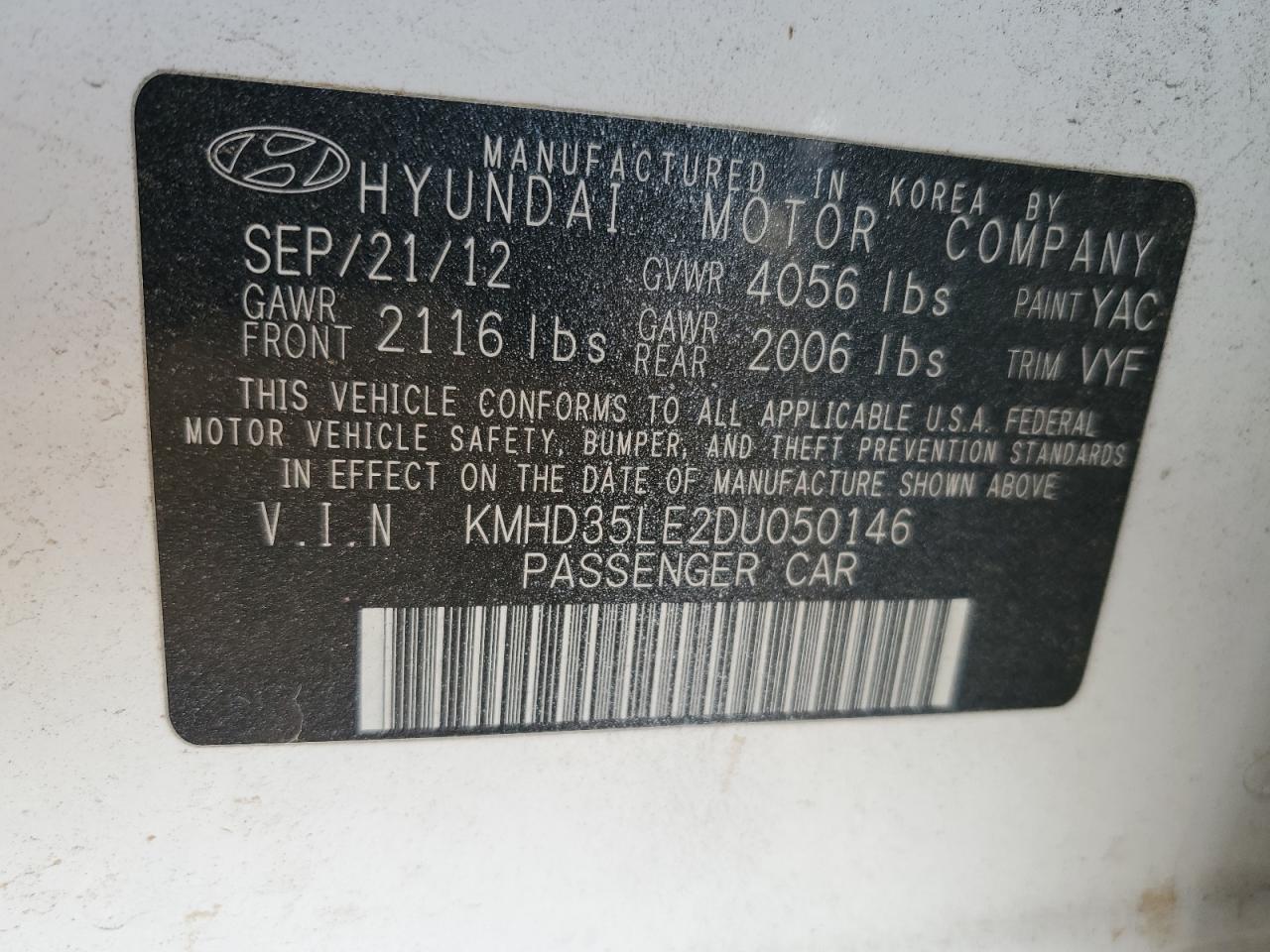 2013 Hyundai Elantra - Image 12
