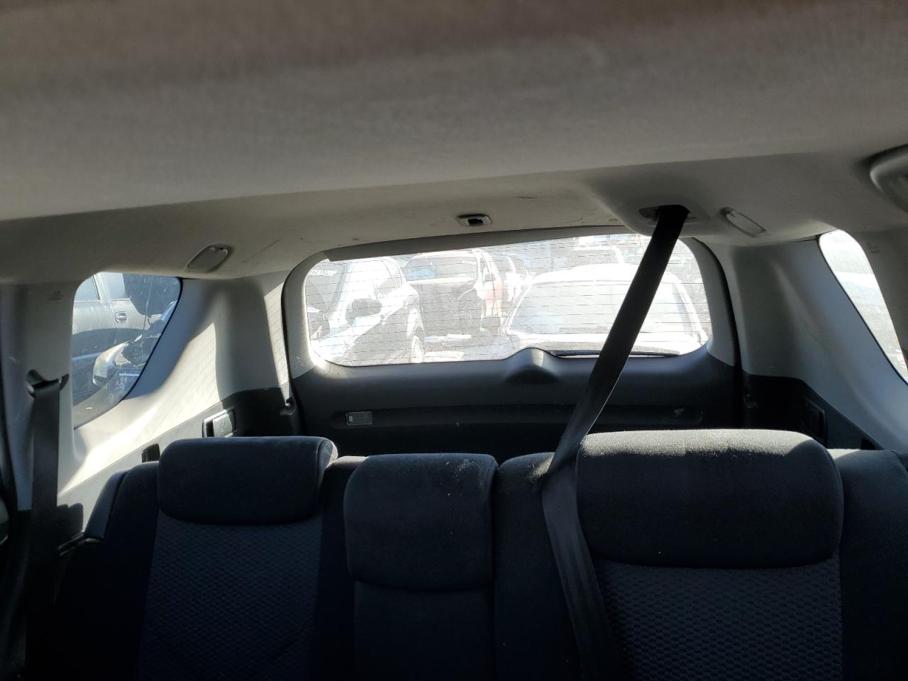 2011 Toyota RAV 4 - Image 10