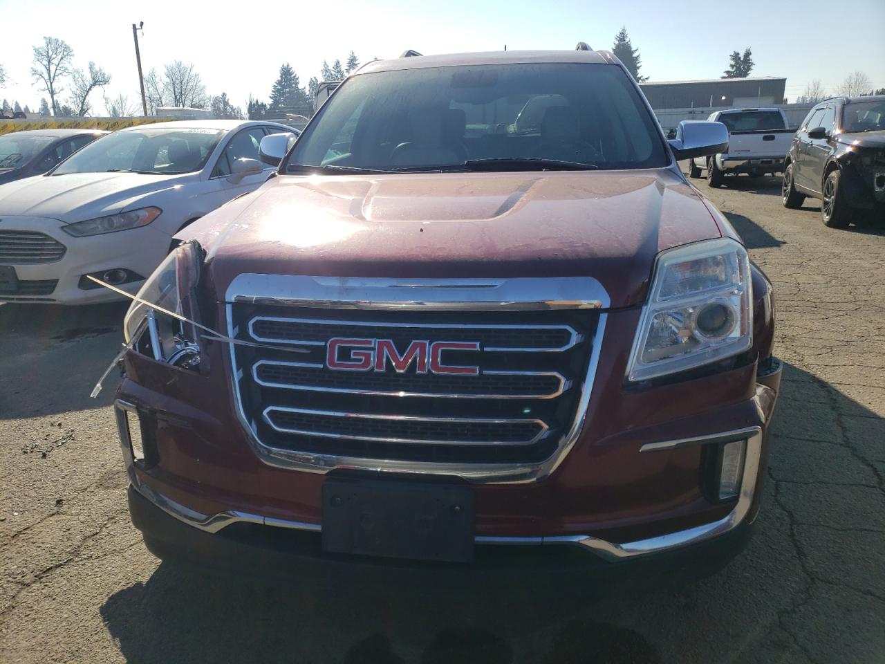 2017 GMC Terrain - Image 5