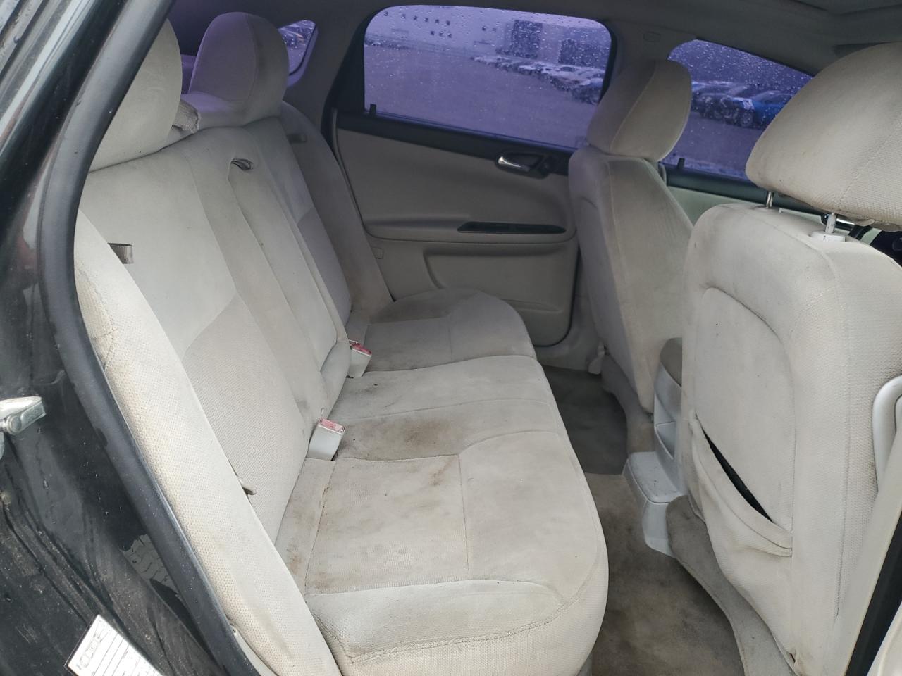 2014 Chevrolet Impala - Image 10