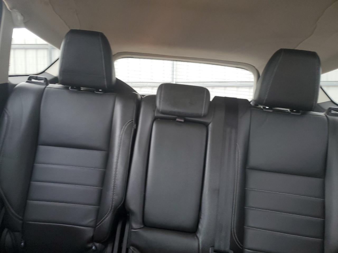 1FMCU9J90GUA13994 FORD ESCAPE 2016