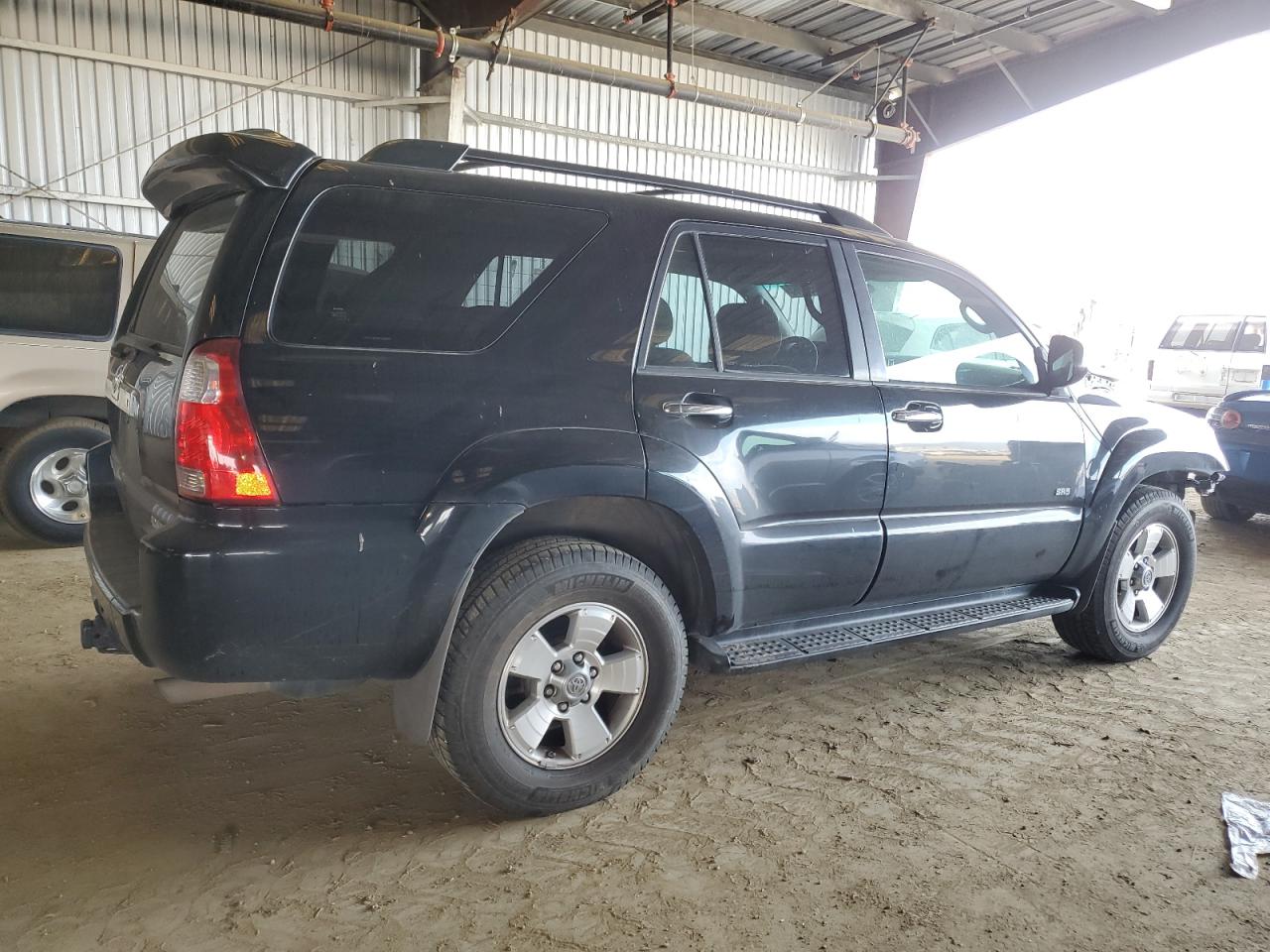 2009 Toyota 4Runner - Image 3