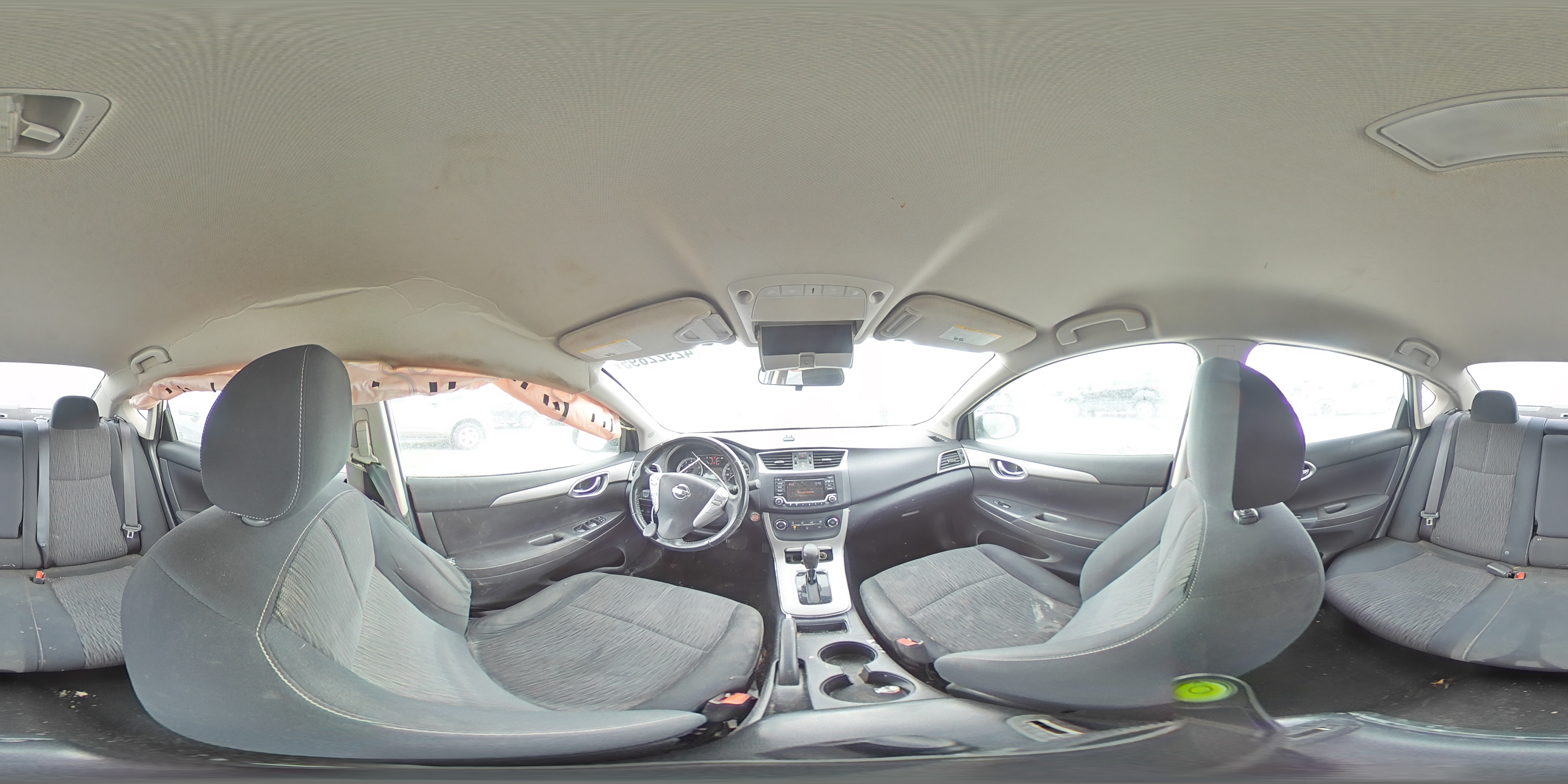 2015 Nissan Sentra - Image 12