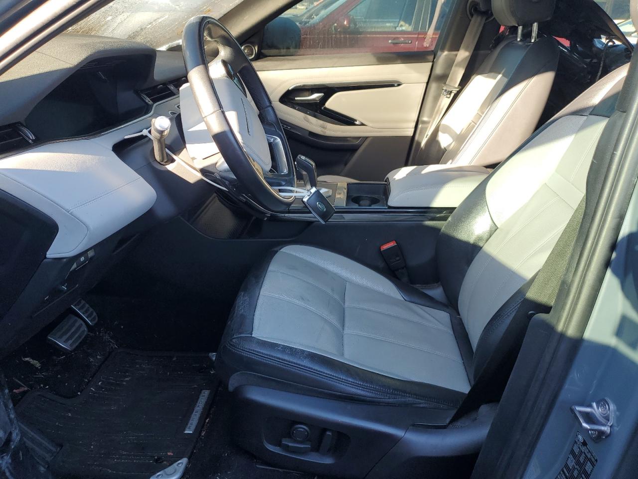 2020 Land Rover Range Rover - Image 7