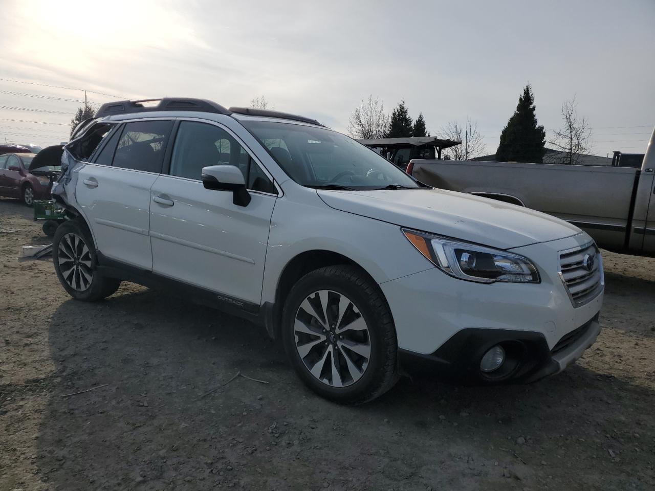2017 Subaru Outback - Image 4