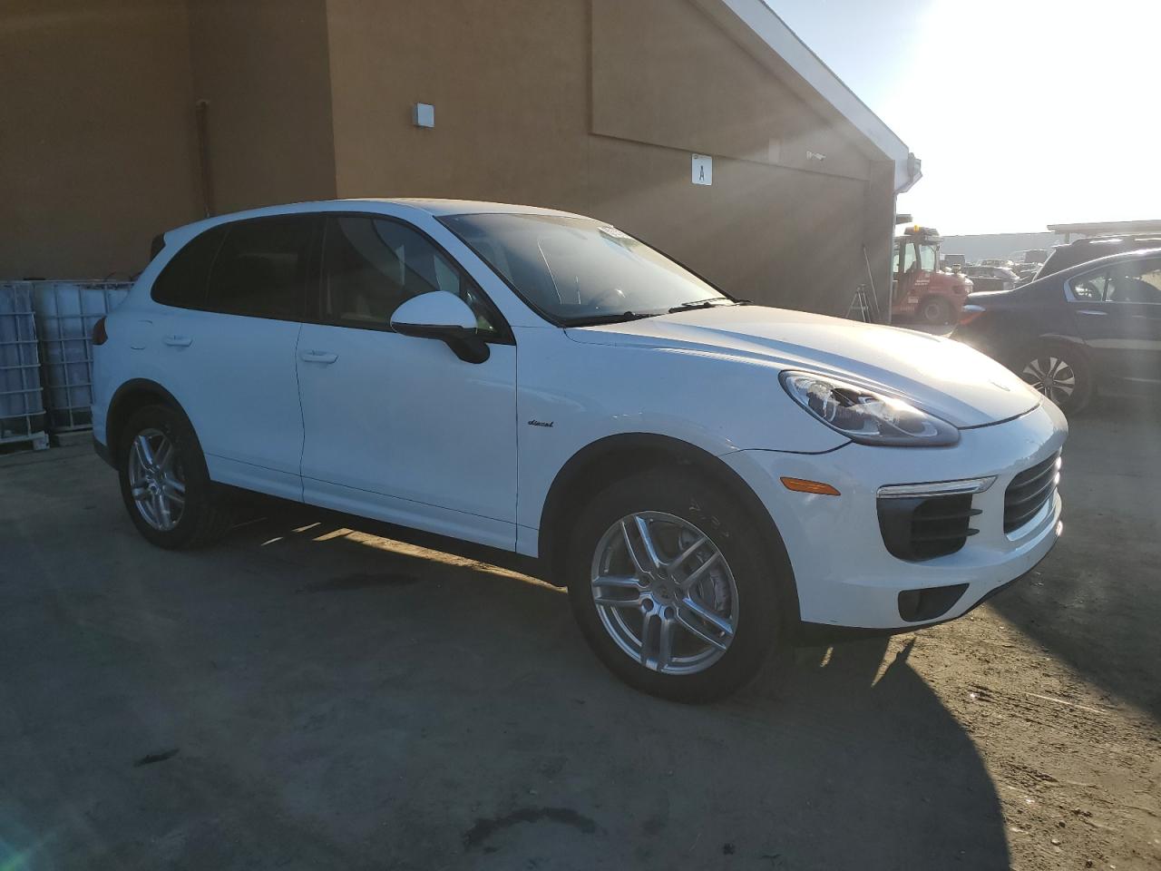 2015 Porsche Cayenne - Image 4