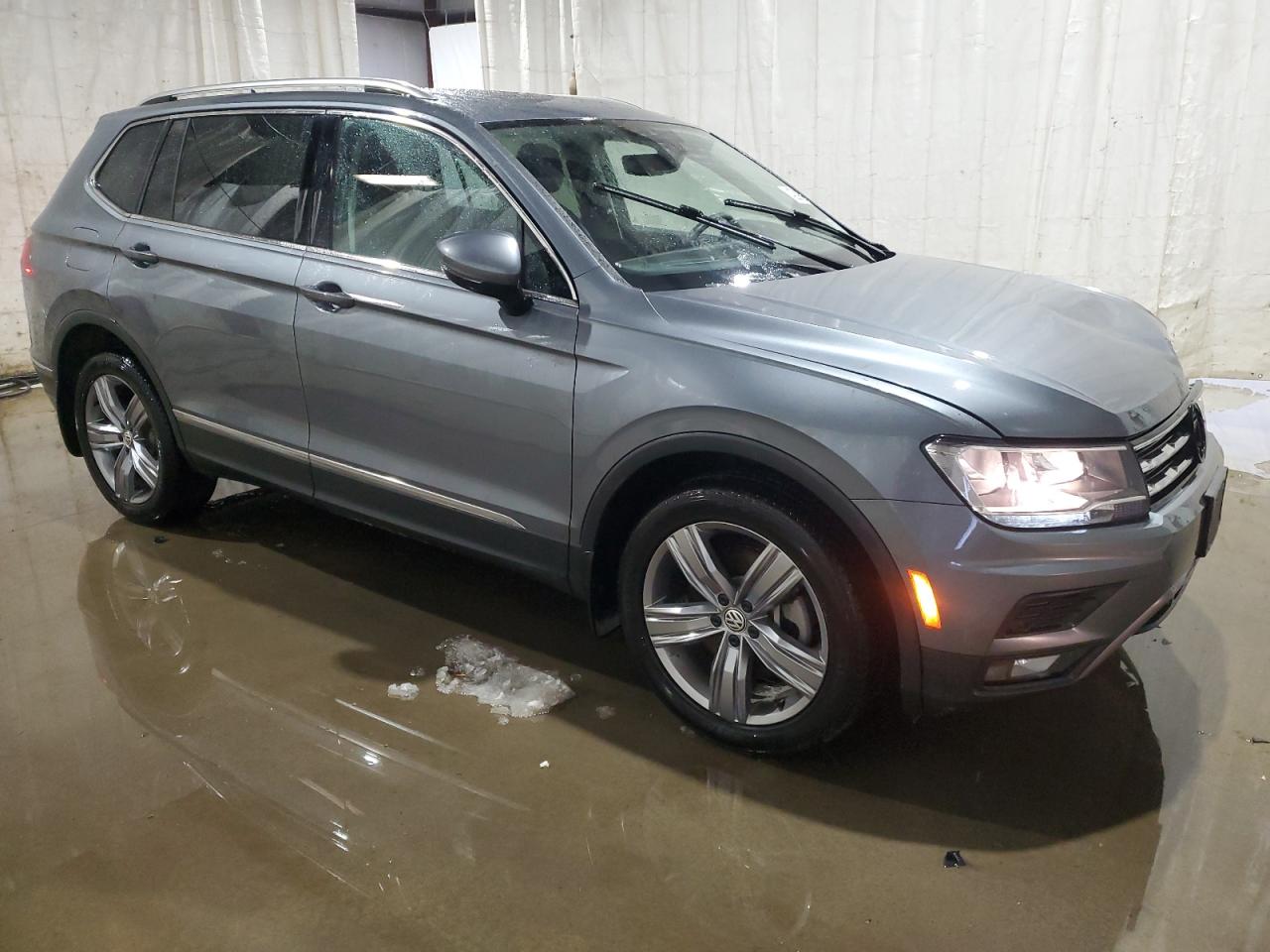2021 Volkswagen Tiguan - Image 4