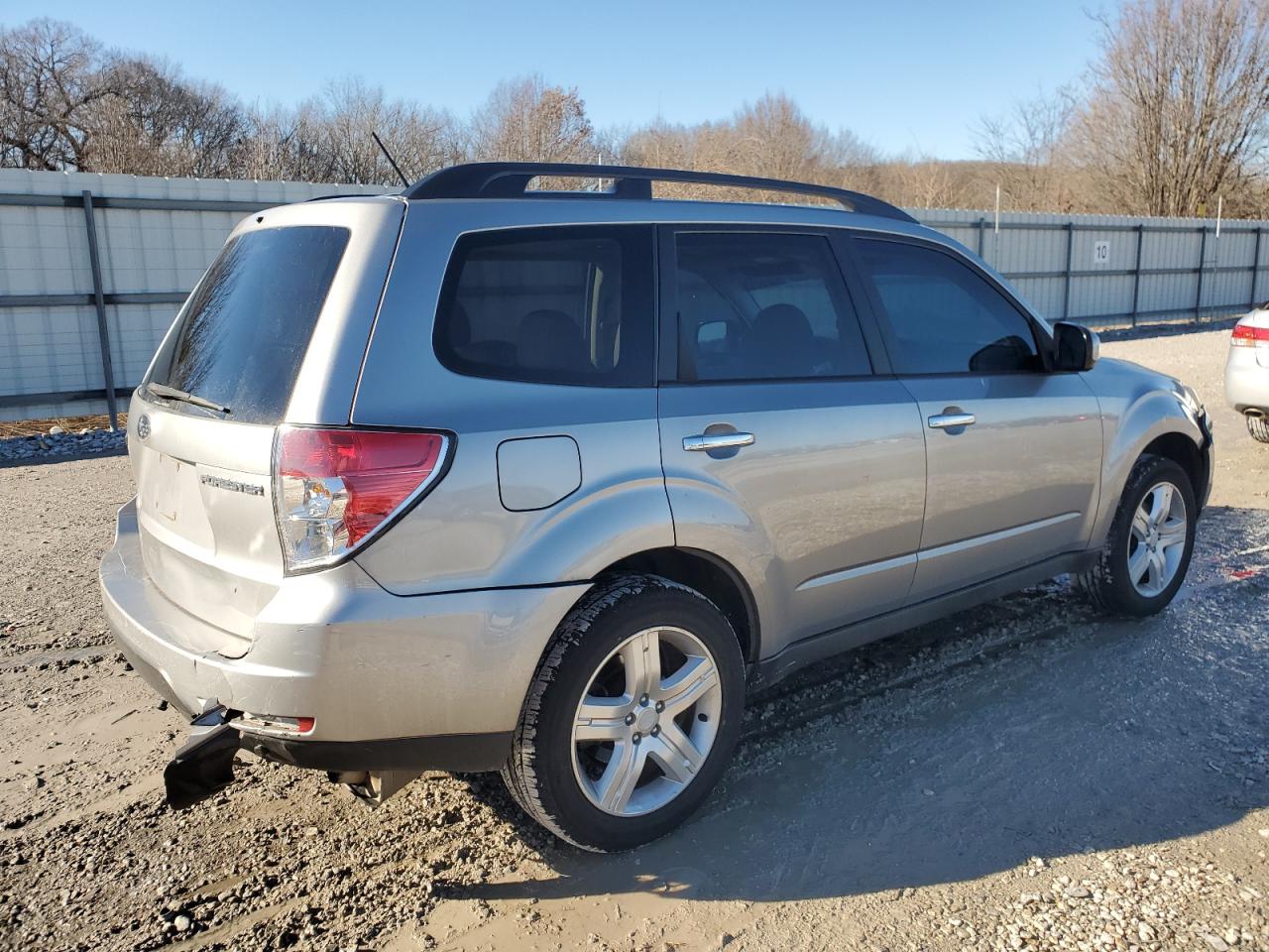 2009 Subaru Forester - Image 3