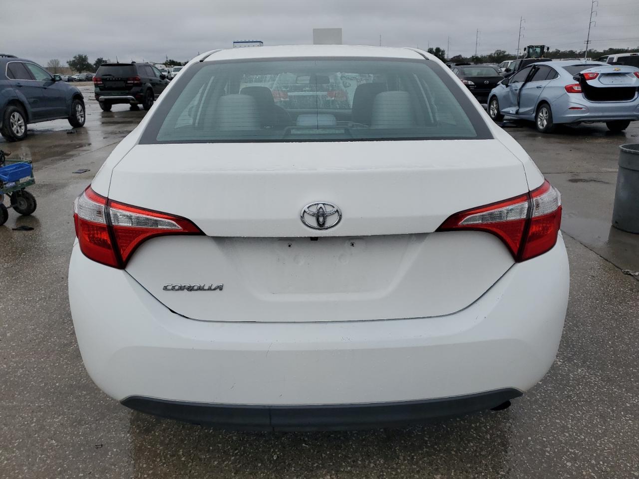 VIN 5YFBURHE5GP525086 2016 TOYOTA COROLLA no.6