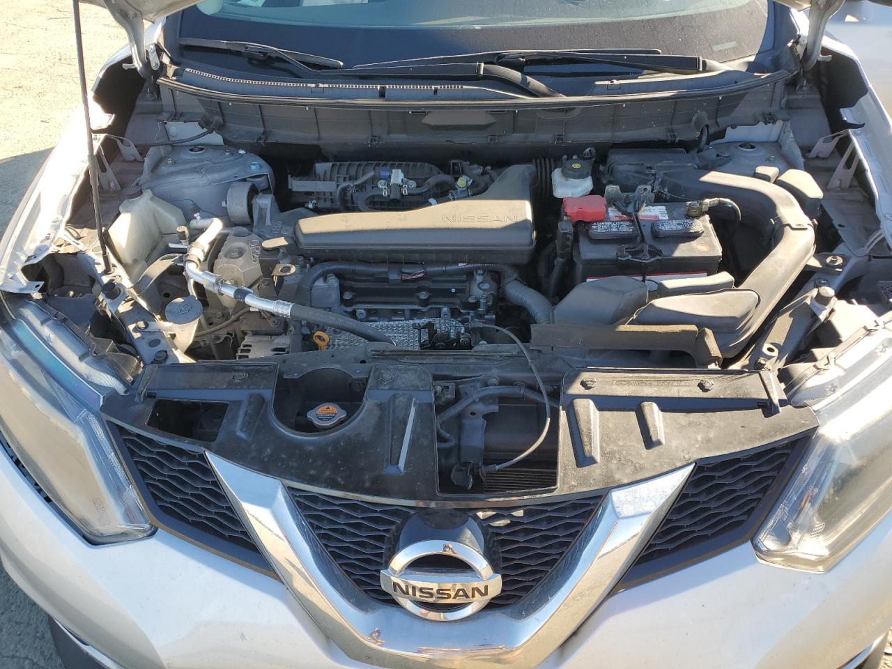 2016 Nissan Rogue - Image 13