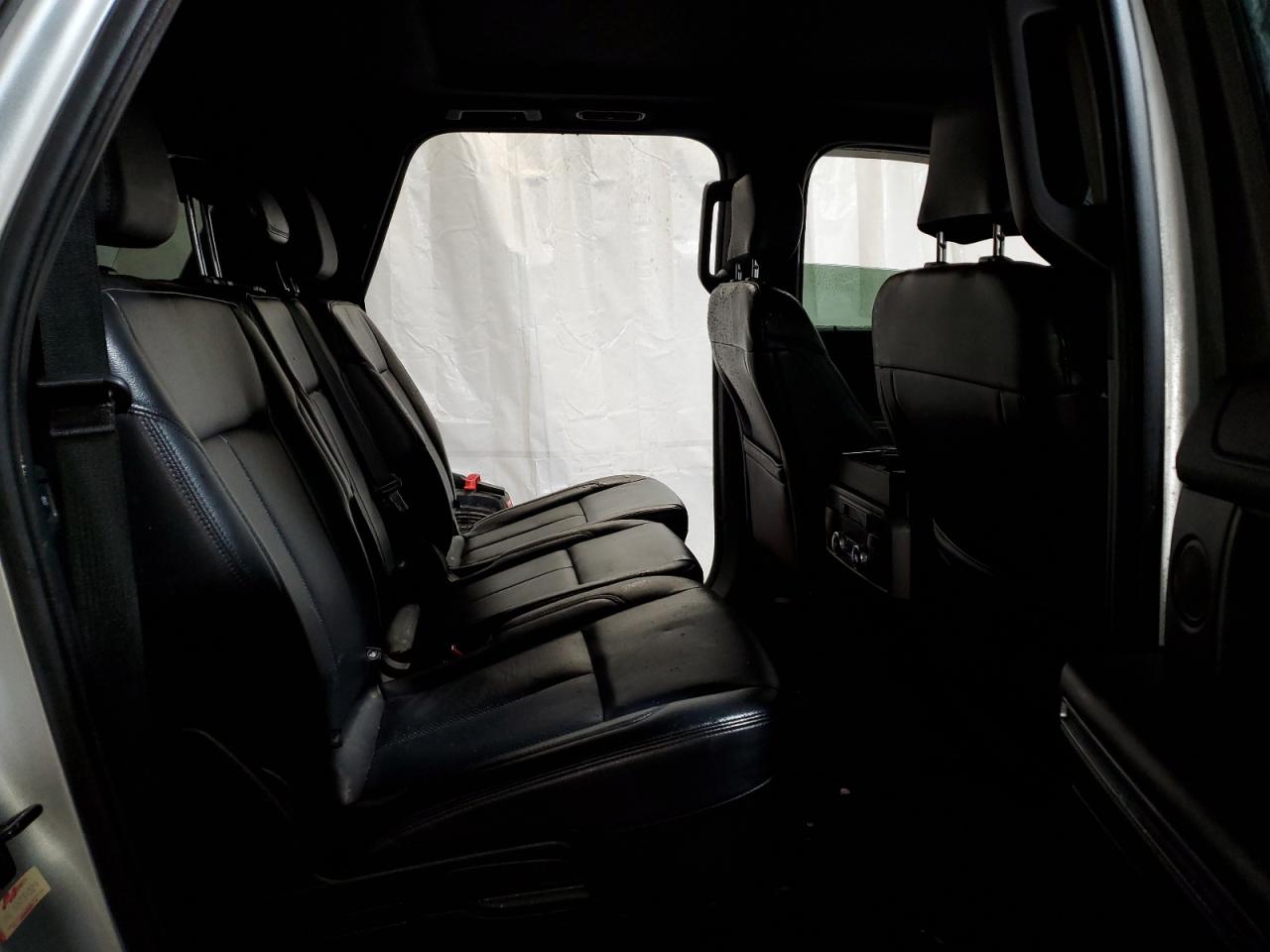 2019 Ford Expedition - Image 11