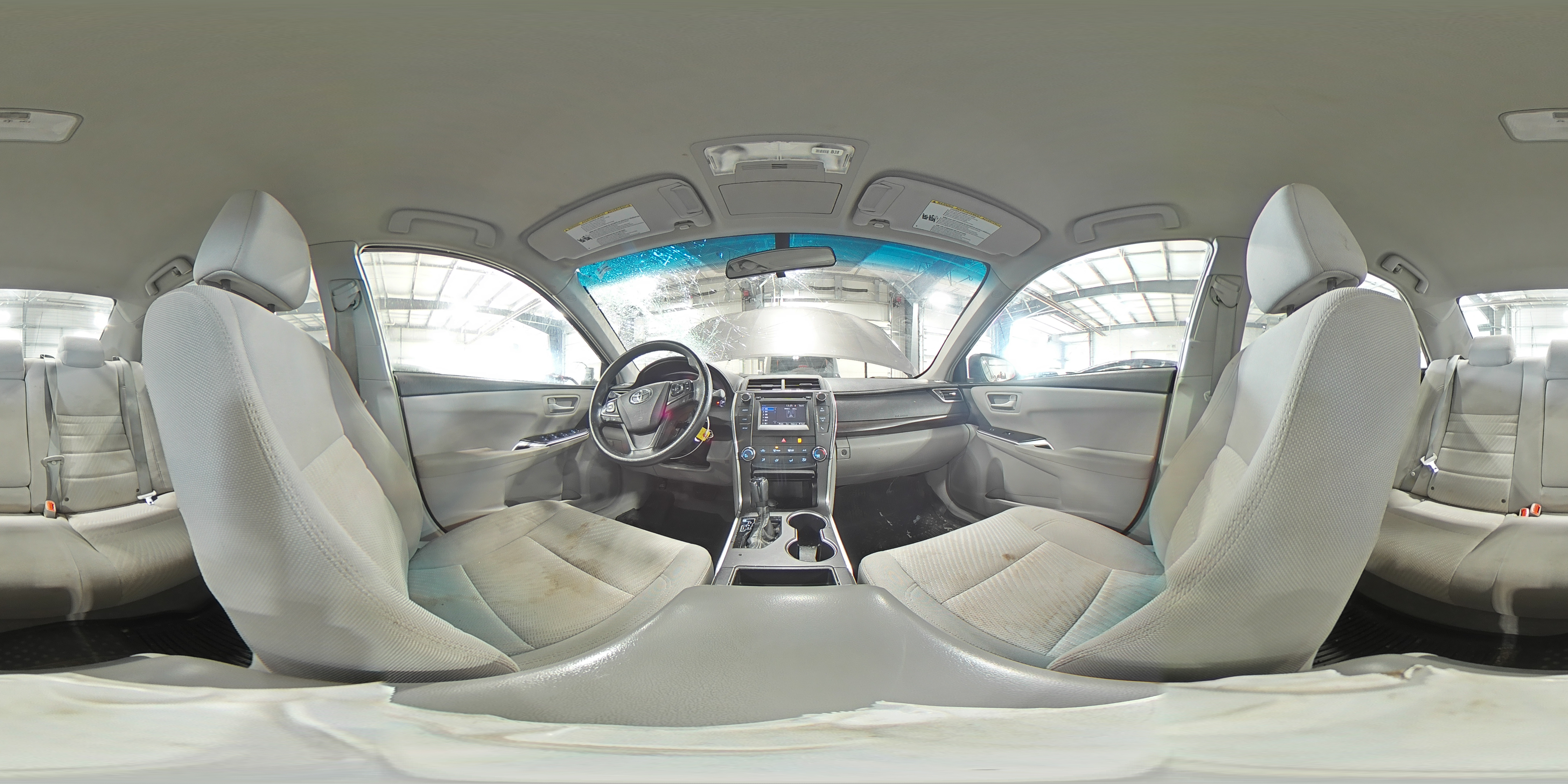 2017 Toyota Camry - Image 14