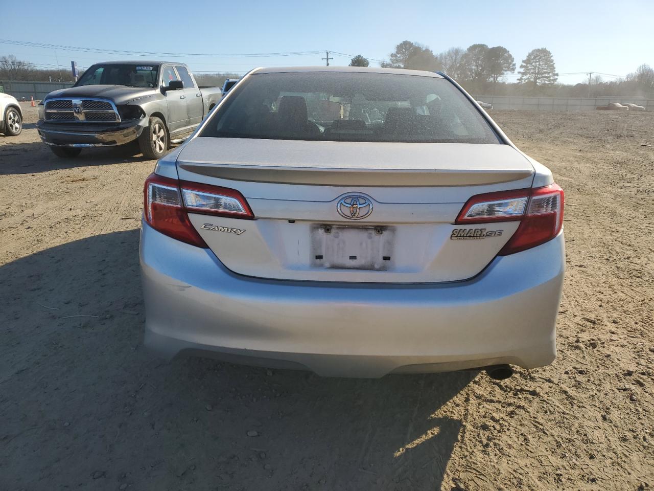 2014 Toyota Camry - Image 6