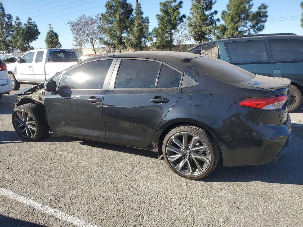 2021 Toyota Corolla - Image 2