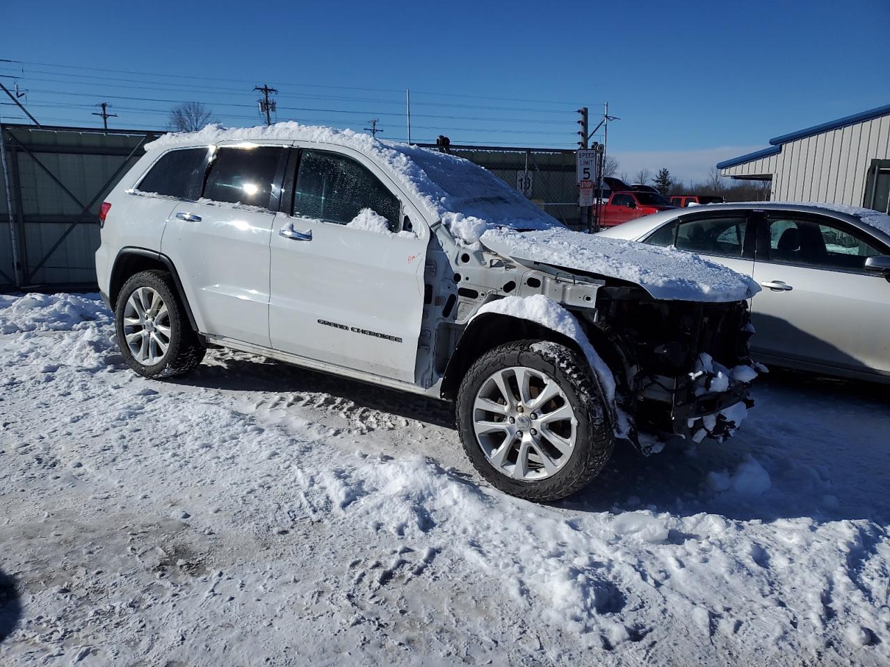 2017 Jeep Grand Cherokee - Image 4