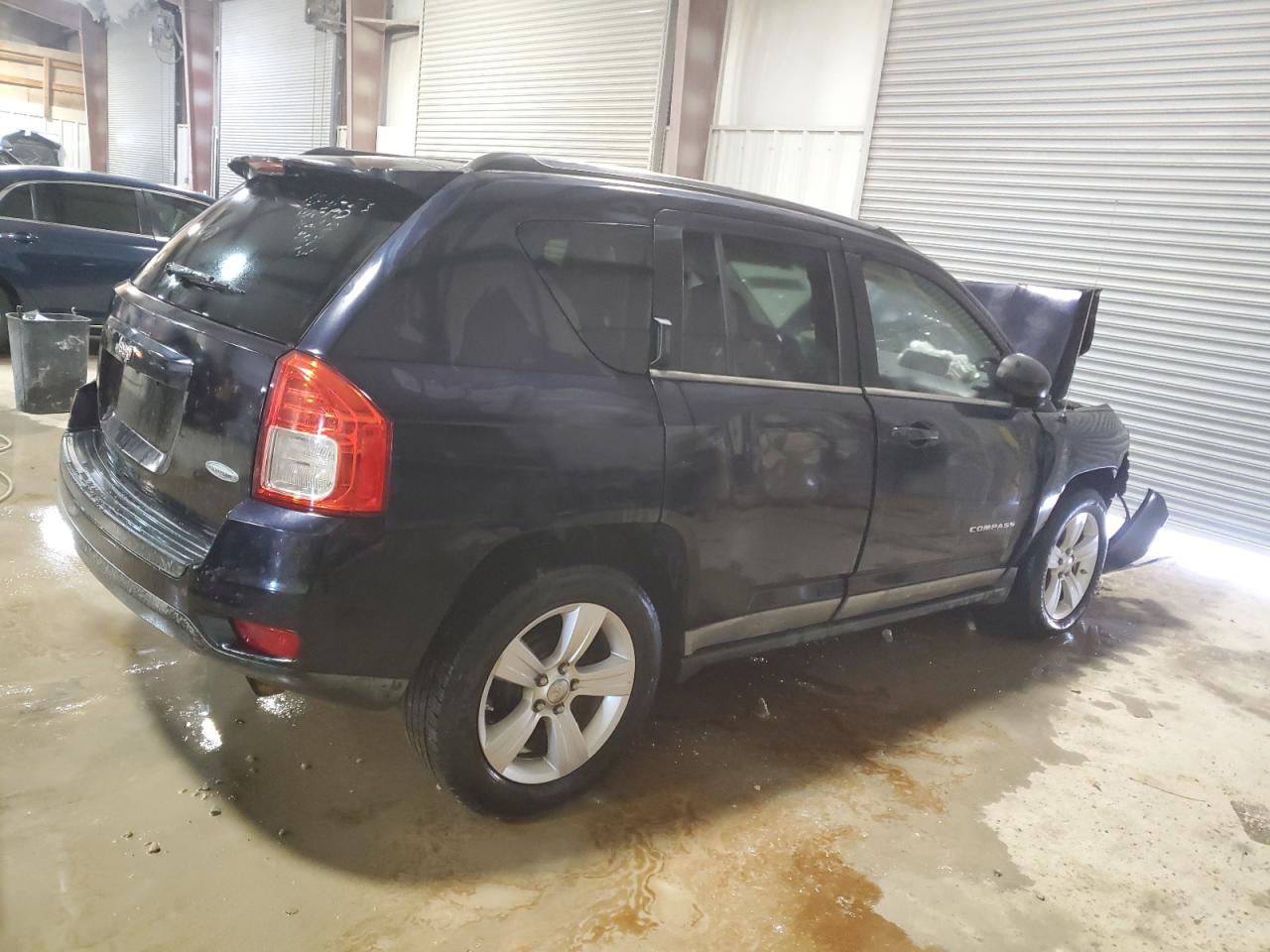 2011 Jeep Compass - Image 3