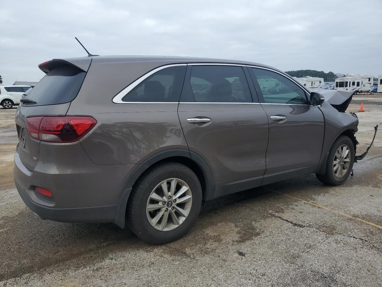 2019 Kia Sorento - Image 3