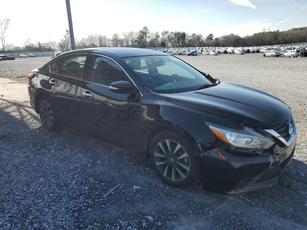 2016 Nissan Altima - Image 4