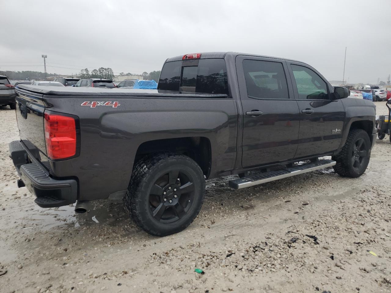 2014 Chevrolet Silverado - Image 3
