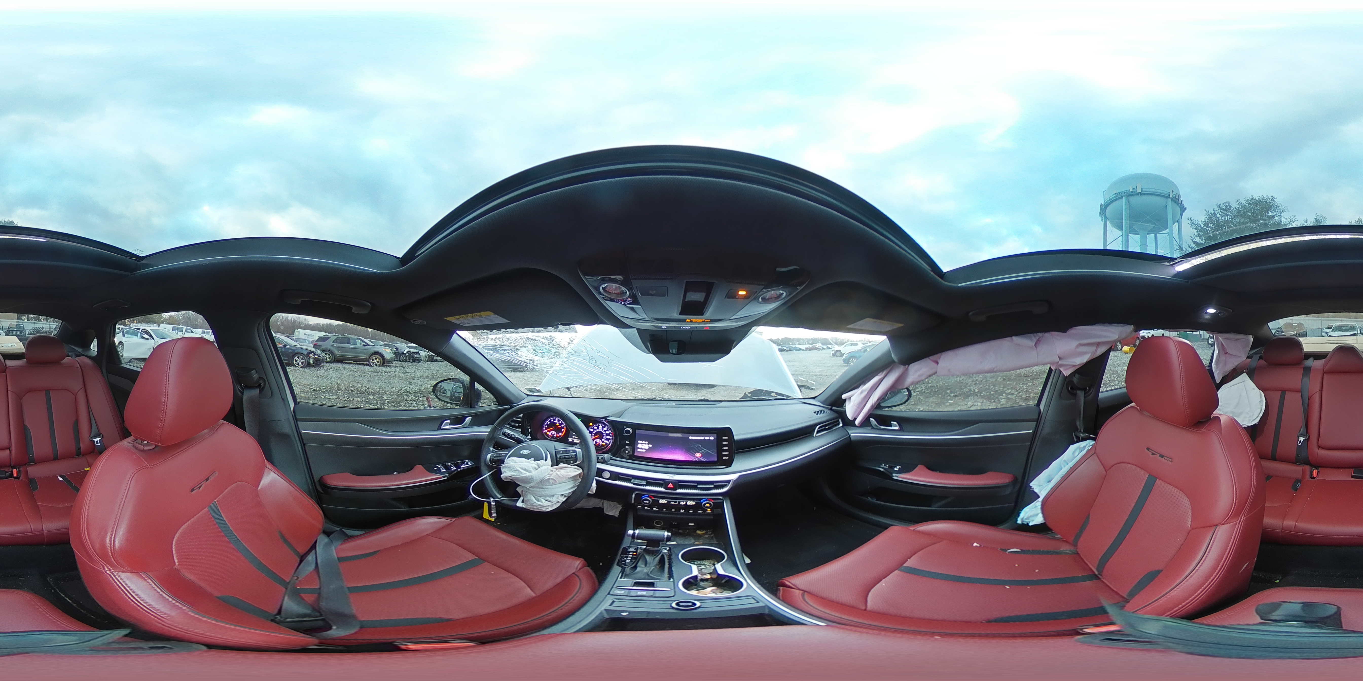 2022 Kia K5 - Image 13