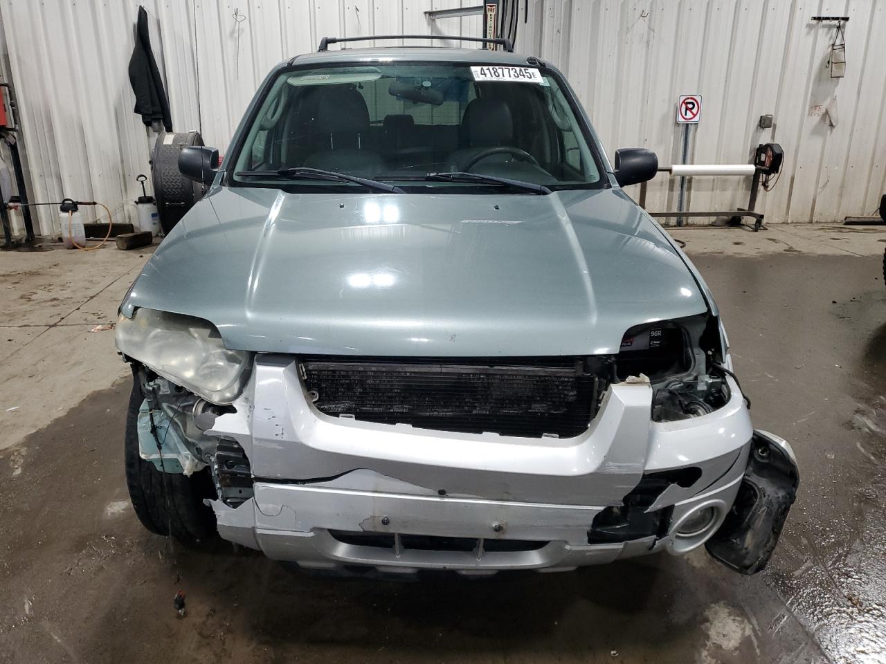 2005 Ford Escape - Image 5