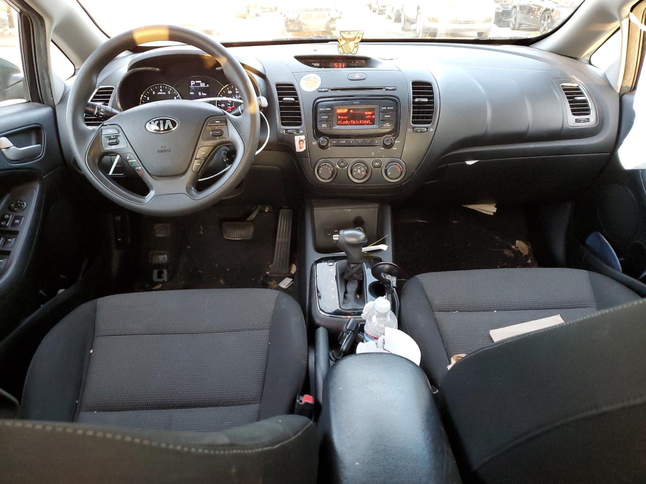 2017 Kia Forte - Image 8