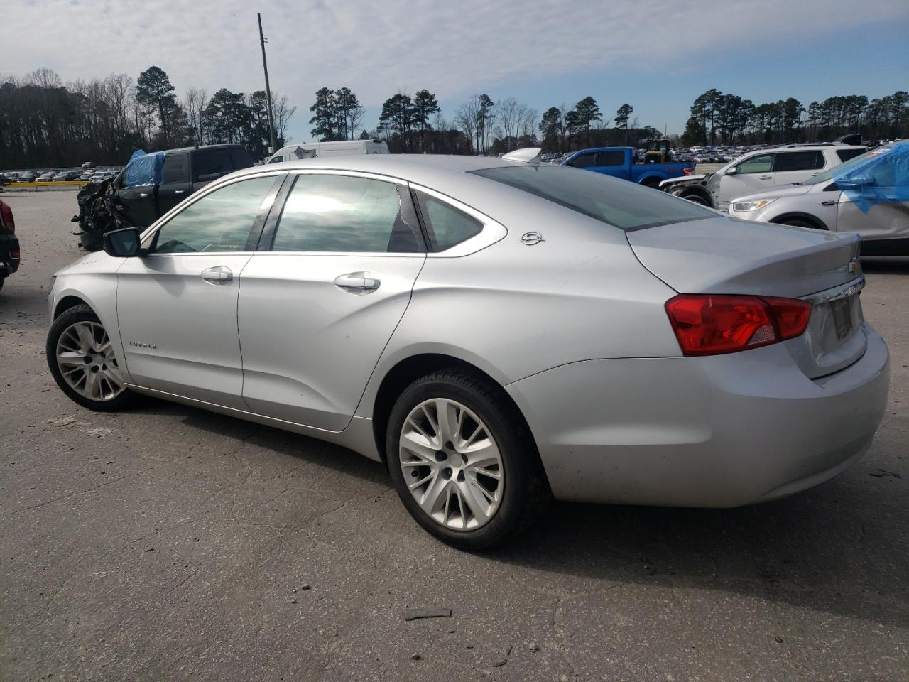 2017 Chevrolet Impala - Image 2