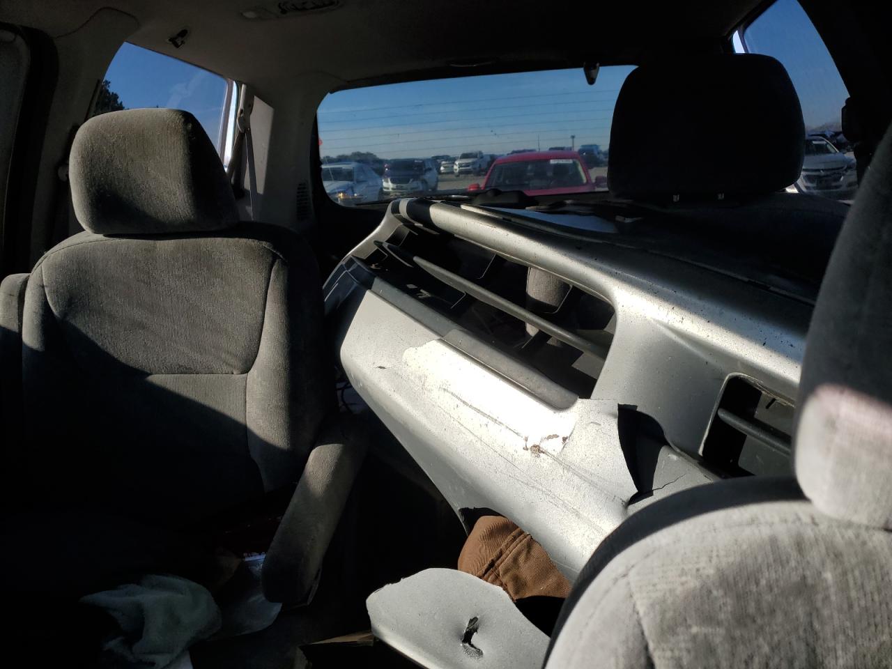 2003 Honda Odyssey - Image 10