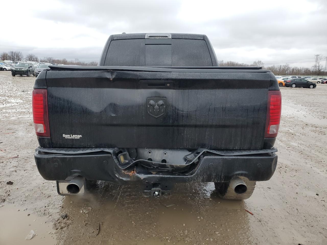 2015 RAM 1500 - Image 6