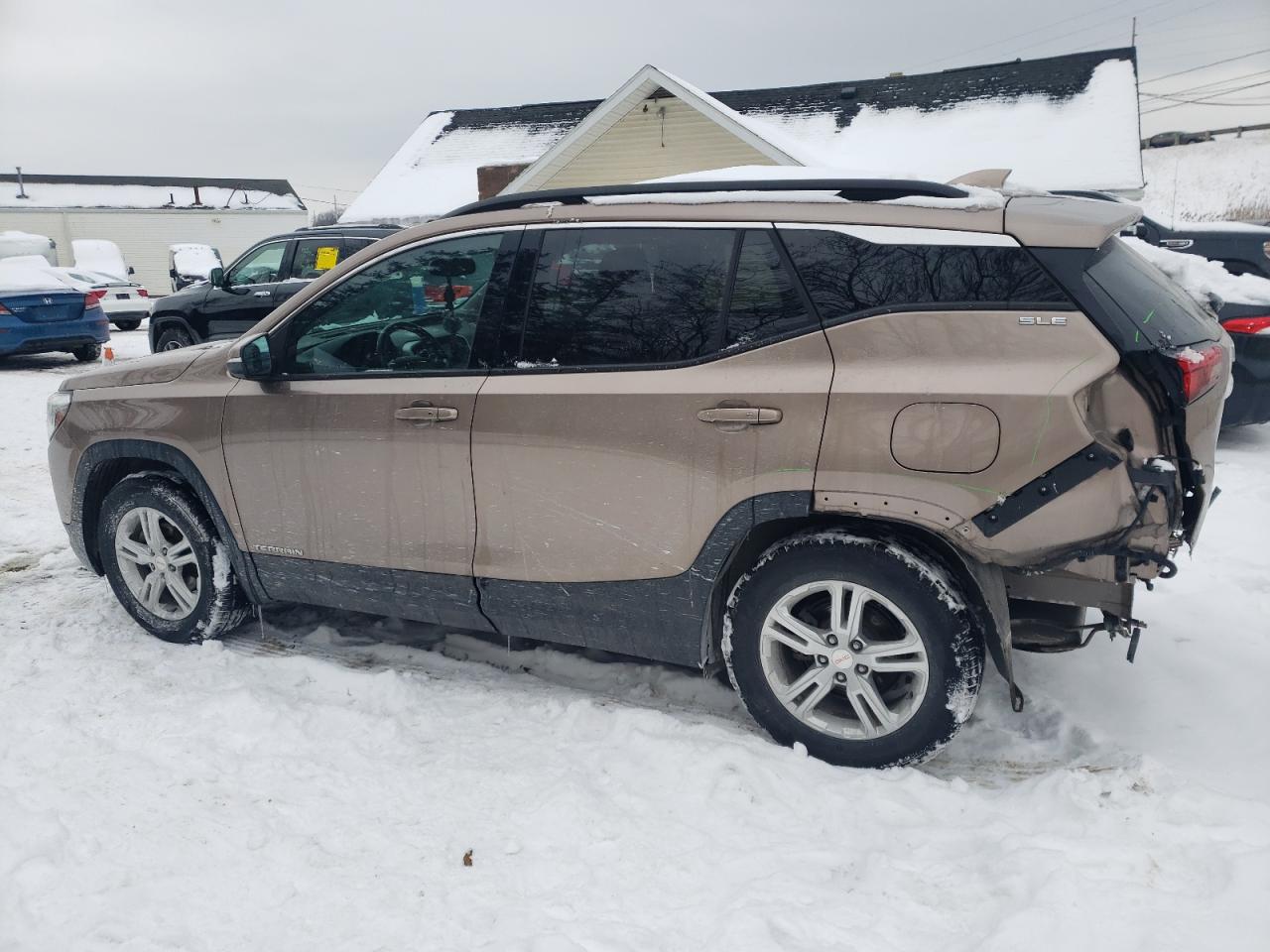 2019 GMC Terrain - Image 2