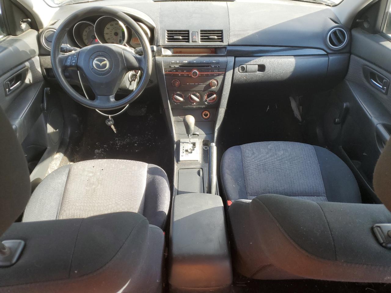 2009 Mazda 3 - Image 8