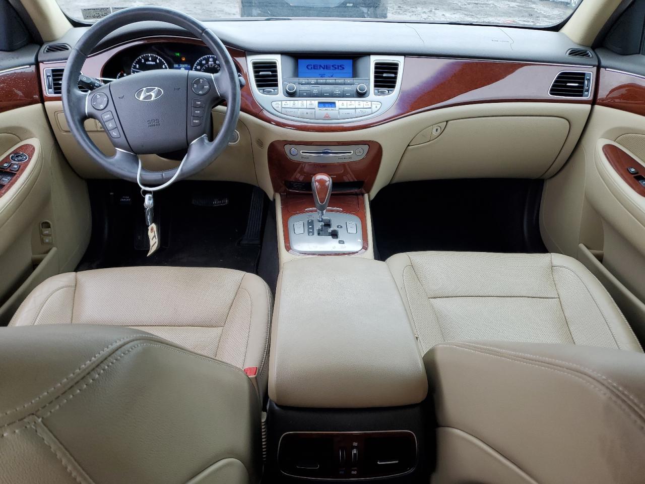 2012 Hyundai Genesis - Image 8