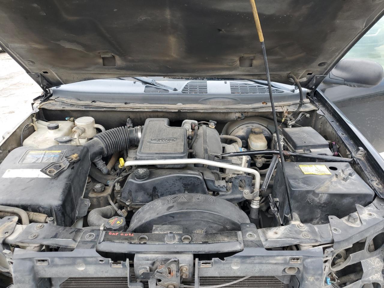 2004 Chevrolet TrailBlazer - Image 11