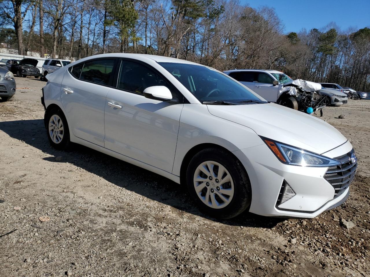 2019 Hyundai Elantra - Image 4