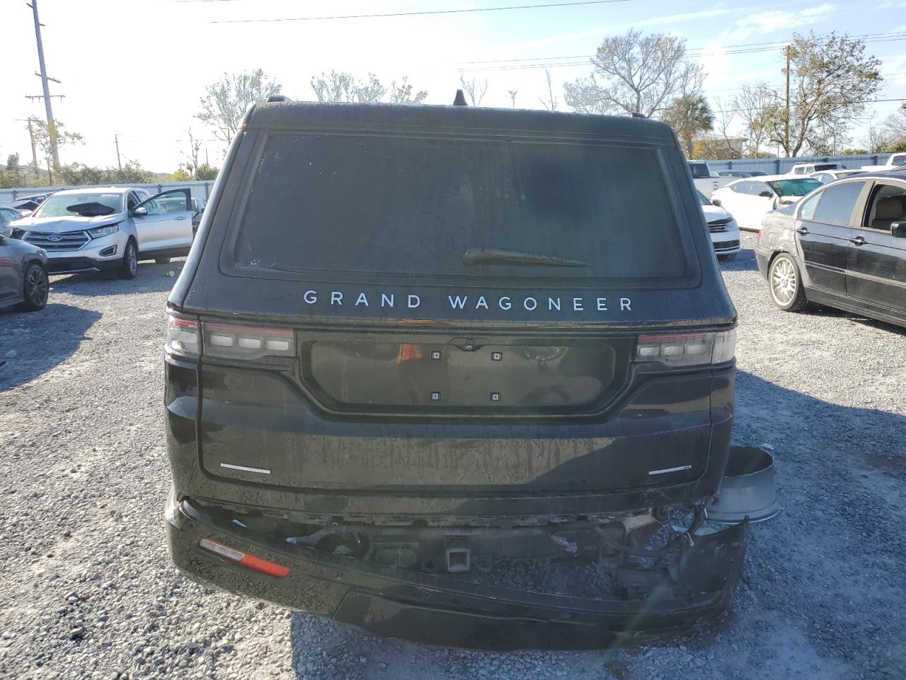 2022 Jeep Grand Wagoneer - Image 6