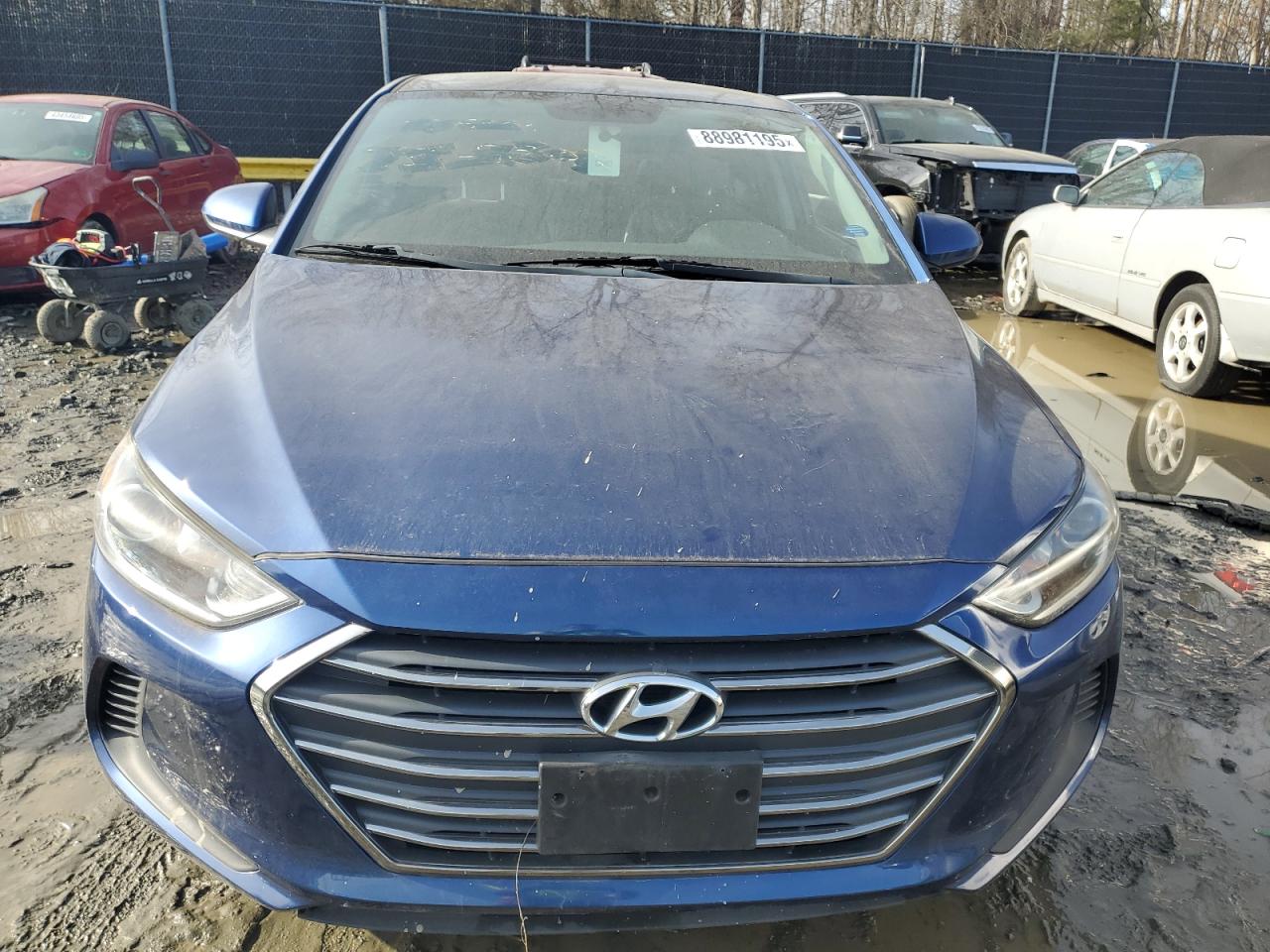 2018 Hyundai Elantra - Image 5