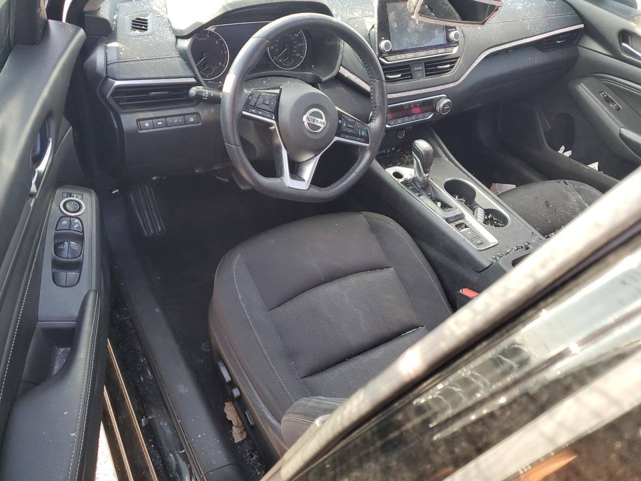 2019 Nissan Altima - Image 8