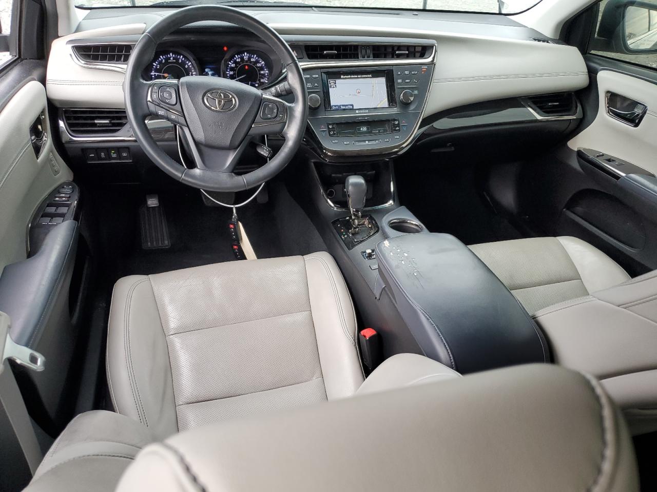 2013 Toyota Avalon - Image 8