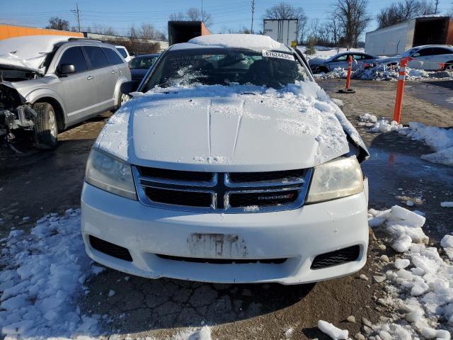  DODGE AVENGER 2013 Белы