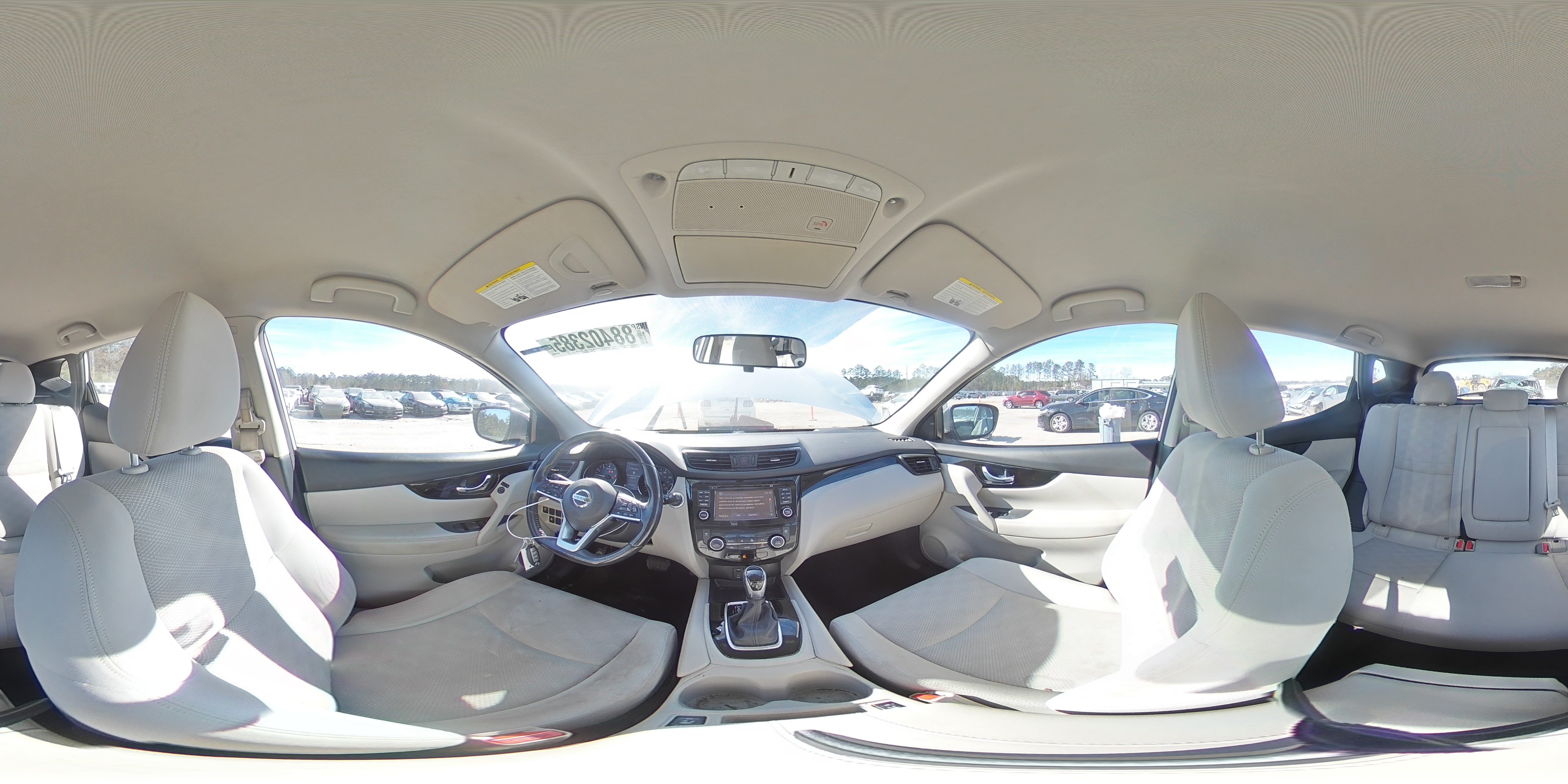 2018 Nissan Rogue - Image 13