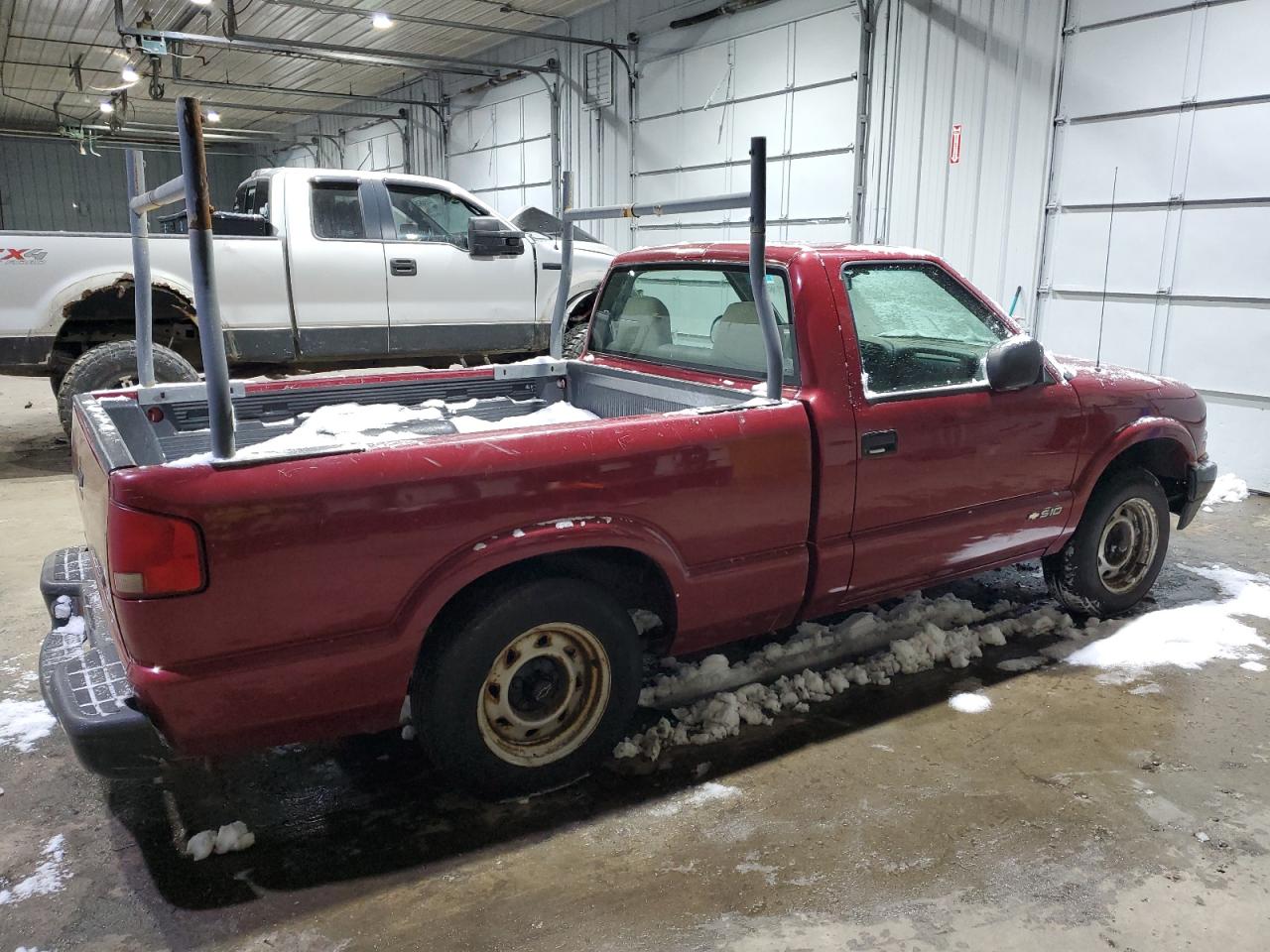 2002 Chevrolet S-10 Pickup - Image 3