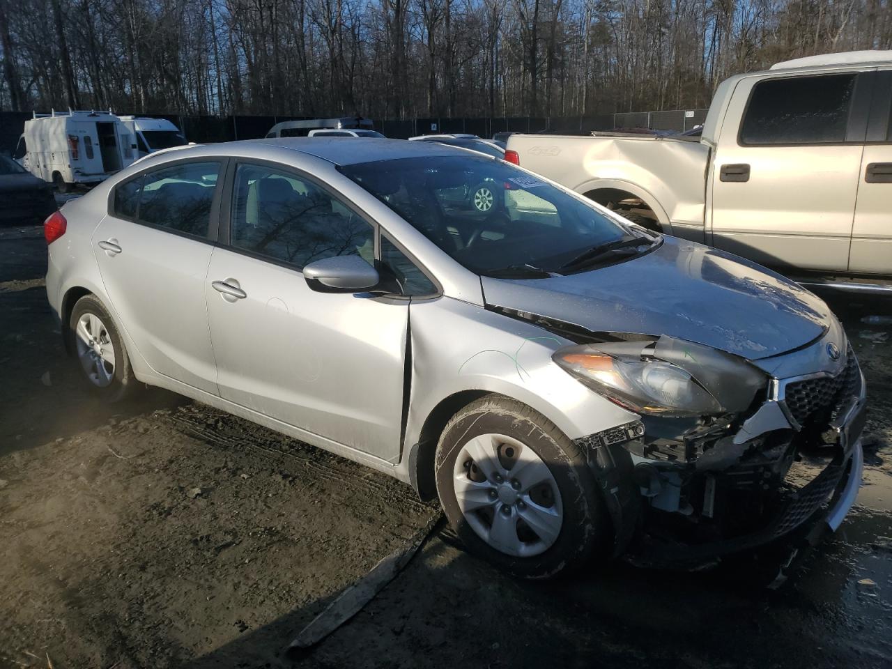 2015 Kia Forte - Image 4