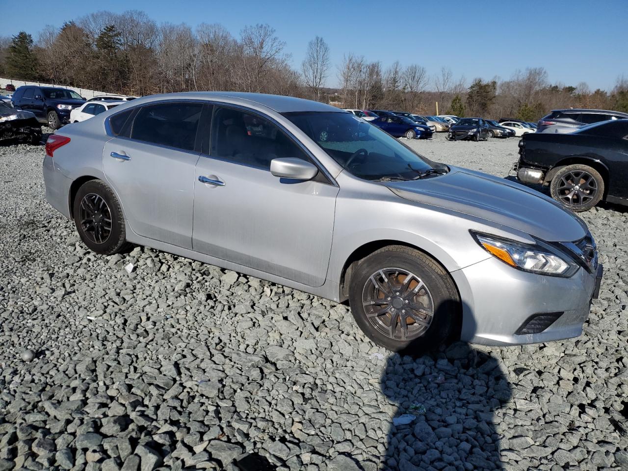 2018 Nissan Altima - Image 4