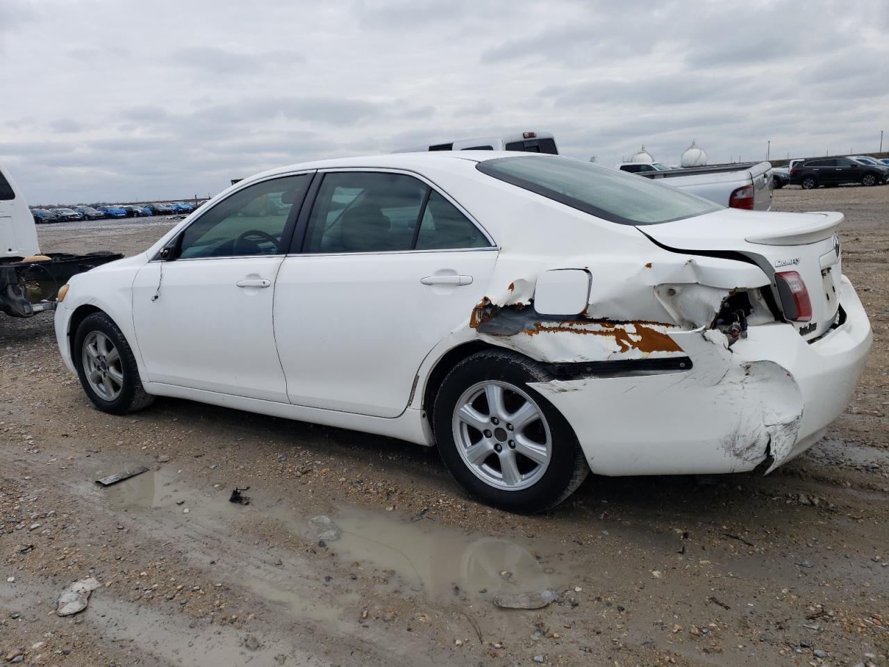 2007 Toyota Camry - Image 2
