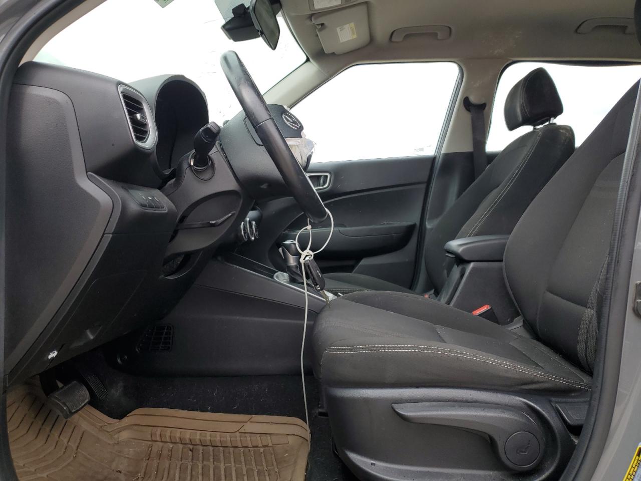 2021 Hyundai Venue - Image 7